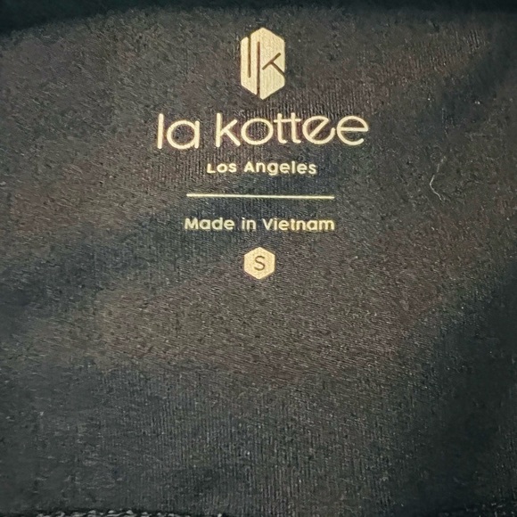 LA KOTTEE WOMENS BLACK ATHLETIC SHORTS SIZE SMALL - Picture 3 of 10